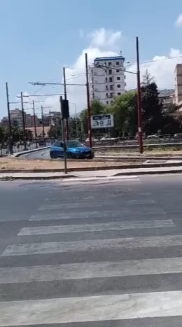 Palermo, semaforo pedonale guasto in corso Calatafimi: attraversare &egrave; pericoloso