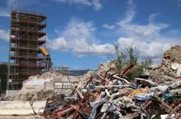 Amatrice dieci anni dopo: il cantiere della rinascita tra memoria e futuro