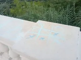 Ragusa, un gesto di incivilt&agrave; ferisce uno dei luoghi pi&ugrave; amati e iconici di Ibla
