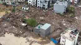 Nepal, il bilancio si aggrava:  1.130 morti e 4.462 dispersi