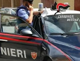Picchiata e costretta a dormire sulle scale: 44enne tunisino arrestato a Taormina