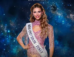 E' Giada Folcia la nuova Miss Universe Italy 2026: da Monza a Portorico con impegno sociale