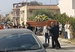 Donnalucata, l'ultimo saluto a Giacomino Carnemolla