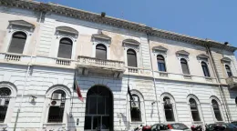 "Ristretti in agosto", i sopralluoghi a Bicocca e in Piazza Lanza della Camera Penale di Catania: &egrave; emergenza sovraffollamento