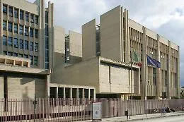 Ciclista ucciso da auto pirata, la procura di Lecce chiede l'arresto per l'investitore