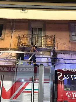 Vittoria, crollo sfiorato in un balcone del centro storico