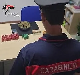 Operazione a largo raggio: arrestato a Roccalumera con un carico di munizioni e droga