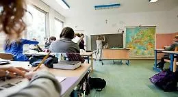 Titoli falsi per insegnare: la Corte dei Conti condanna prof a restituire 13 mila euro al Ministero dell'Istruzione