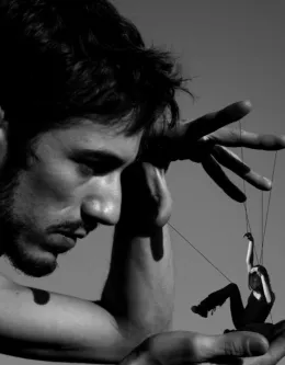 Sicilia a culuri: marionette, musica e memoria in danza