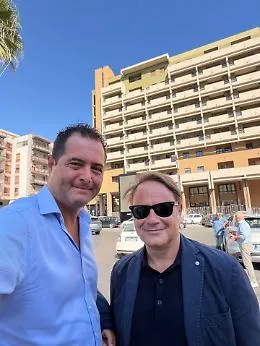   Da Gela a Vittoria  e ora Niscemi: cresce in Sicilia  la lista dei gazebo di protesta davanti agli ospedali