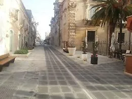 Ragusa, riapre al traffico via Mario Rapisardi e un tratto della via Roma