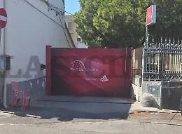Incidente sul lavoro a Catania, crolla muro di contenimento: due operai sotto le macerie 