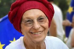 Emma Bonino e quella maternit&agrave; particolare: quando Aurora e Rugiada entrarono nella sua vita 