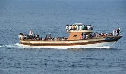 Additivo tossico nel carburante dei migranti: l'inchiesta del Centro Antiveleni svela il mistero dei morti a bordo