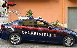 Pozzallo, droga e coltello nel borsello: arrestato un giovane