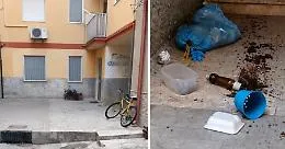 Pozzallo, chiede silenzio a un gruppo di giovani e loro lo aggrediscono