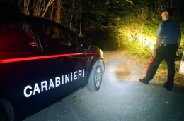 Siracusa, tra misteri e riti esoterici: il corpo trovato nudo &egrave; di un 35enne inglese