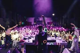 Dieci serate sotto le stelle: il Cous Cous Fest porta concerti gratuiti sulla spiaggia di San Vito Lo Capo