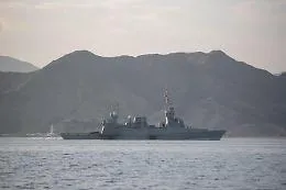 La nave lanciamissili italiana nel Mar Rosso per difendere i mercantili verso Suez: la svolta annunciata da Crosetto 