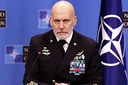 La trappola del falso errore: come la Russia punta a incrinare il consenso NATO 