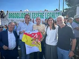 Lega a Pontida, anime a confronto: la spinta dei siciliani e la "questione settentrionale" di Zaia. Salvini: &laquo;Si vince uniti&raquo;
