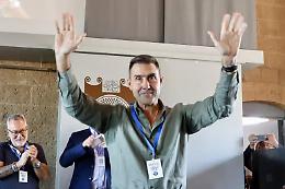 Vannacci chiude la campagna a Reggio Calabria: &laquo;Siamo noi la destra vera&raquo; e stop alle armi all'Ucraina