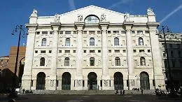 Milano apre in territorio positivo, petrolio e gas frenano l&rsquo;energia