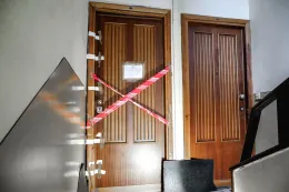Torino, corpo smembrato in un appartamento: la chiamata della madre e i punti da chiarire