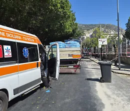 L'infinita strage sulle strade di Palermo, giovane su una bici elettrica morto investito