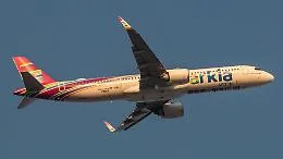 Primo volo israeliano da Dubai dopo pilota accoltellato in cabina