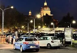 Tentato furto in Piazza Alcal&agrave;: arrestato parcheggiatore abusivo con divieto di ritorno