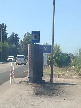Vittoria, attentato incendiario contro l&rsquo;autovelox sulla Sp 17