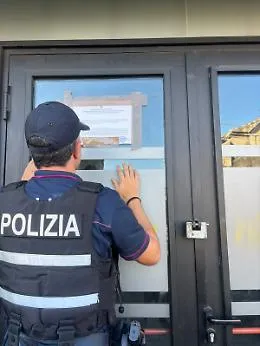 Sette giorni di chiusura ad un centro scommesse di via Zia Lisa: considerato ritrovo di pregiudicati