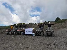 Sulle pendici dell'Etna: La Sicilia ritrova squadra e nuove energie tra quad e paesaggi lunari