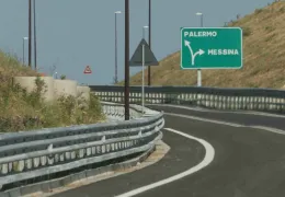 Autostrade siciliane, quali tratti rischiano i 60 km/h e perch&eacute;