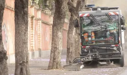 Rifiuti, non c&rsquo;&egrave; solo il camion: cosa si nasconde nel capitolato, il contratto che decide come viene pulita una citt&agrave;