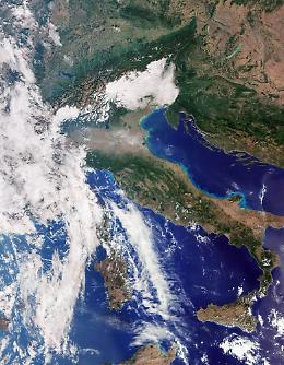 Sentinel-3C invia le prime "cartoline" della Terra: c'&egrave; anche l'Italia in primo piano