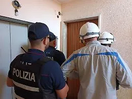 Siracusa, blitz nelle case popolari: scoperti allacci abusivi