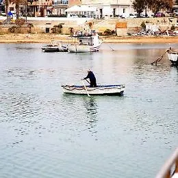 Scoglitti, monta la protesta dei pescatori