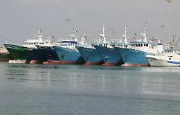 Pescatori siciliani in ginocchio: il caro-gasolio blocca la marineria trapanese