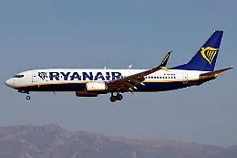 Odissea all'aeroporto di Trapani: volo Ryanair per Bologna parte con dieci ore di ritardo, scatta il diritto ai rimborsi