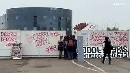 A Modena torna il rave (di Halloween) 5mila nella fabbrica abbandonata (VIDEO)