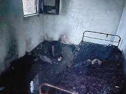 Lascia la sigaretta accesa e il materasso va in fiamme: salvato un &ldquo;senzatetto&rdquo;