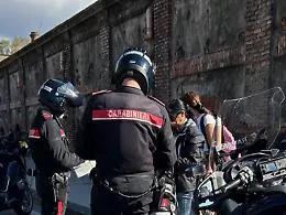 I &ldquo;furbi&rdquo; del casco non hanno scampo: &laquo;Piaga pericolosa, 100 multe al mese&raquo; VIDEO