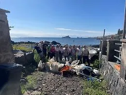 Capomulini, quando &ldquo;l&rsquo;unione fa la forza&rdquo;: ripuliti spiagge e fondali