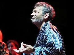 Ninni Bruschetta &ldquo;in scena&rdquo; con il suo atto d&rsquo;amore: &laquo;Messina sempre con me&raquo;