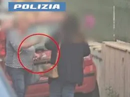 Il raggiro per l&rsquo;eredit&agrave;: &laquo;Si fa tipo una procura per gestire questi soldi&raquo;