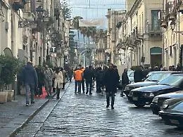 Giarre, l'isola pedonale in corso Italia promossa (quasi) a pieni voti