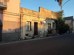 Tremestieri: i residenti di via Etnea non dormono sonni tranquilli