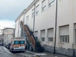 Medici in fuga dal Pte di Randazzo. E gli infermieri sono nel limbo